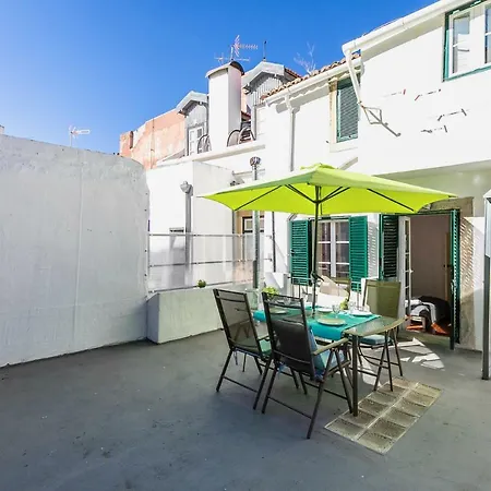 Sao Bento Terrace Apartment Lisbon