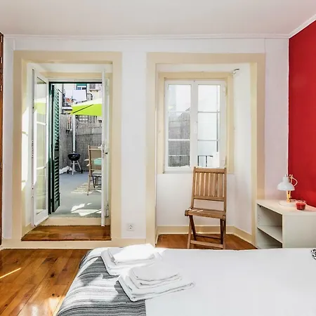 Sao Bento Terrace * Лиссабон